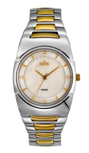 Notera hur det guldfärgade på armbandet, blir större närmare boetten - Inex Silver Ivory A69396B11I