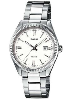 Silverfärgad stålklocka med snygg bezel - Casio Classic MTP-1302PD-7A1VEF