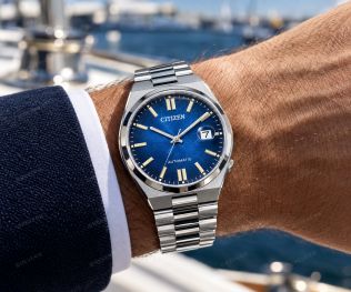 Citizen automatisk herrklocka i stål med blå urtavla och safirglas 40mm