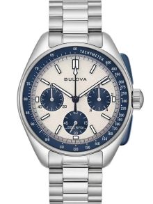Bulova Lunar Pilot chronograph Apollo 15 edition med blå detaljer och extra läderrem | 98K112