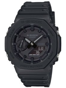 G-Shock med kolfiberkärna och helsvart design | GA-2100-1A1ER
