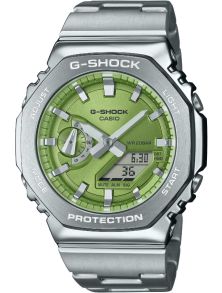 Grön urtavla G-Shock med stålram och 200M vattentäthet | GM-2110D-3AER