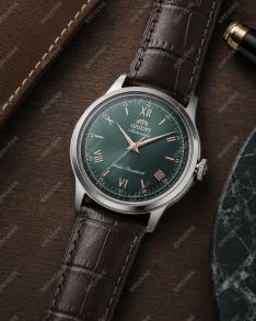 Orient automatisk klocka med grön urtavla och romerska siffror 38mm