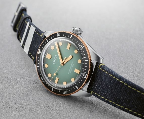 Oris Divers 65 Momotaro Edition 01 733 7707 4337-Set