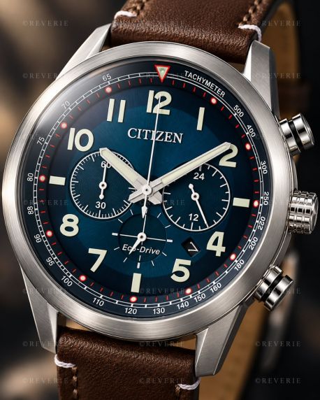 Citizen herrklocka med solenergi, kronograf och läderband i 43mm