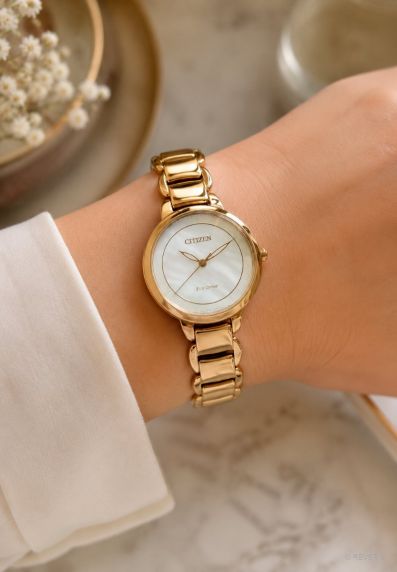 Citizen Eco-drive damklocka med pärlemorskiva | Roséguldspläterad elegans med sex månaders gångreserv