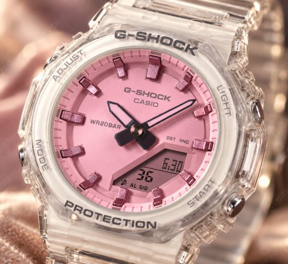Casio G-Shock damklocka med transparent design och rosa urtavla i 40mm