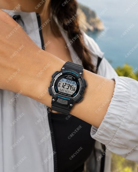 Fräck design och praktiska funktioner med ett stort minne Casio 36mm