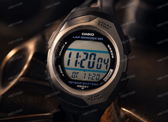 Casio fitness digital sportklocka med distansräknare och tempovarning