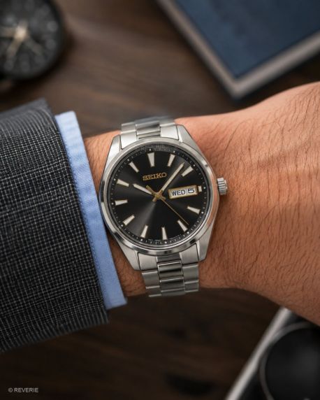 Seiko Mens Classic Gunmetal Day-Date 40mm