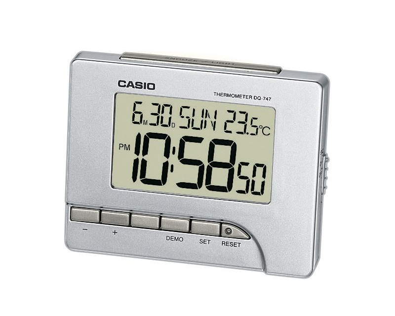 Casio | Digital väckarklocka med termometer och kalender i silver/grå design | DQ-747-8EF - - Silver - Unisex - -