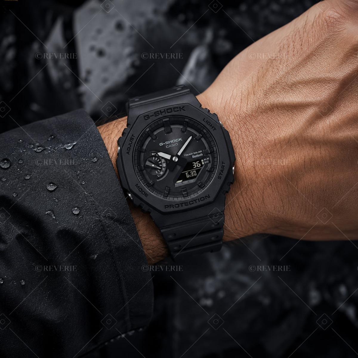 Solcellsdriven Casio G-Shock med Carbon Core Guard 45mm - Analog-digital-mix - Svart - Herrklocka - Harts - Härdat mineralglas
