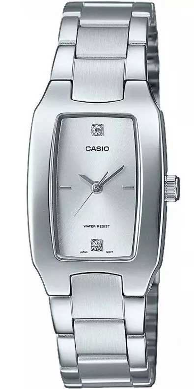 Casio damklocka i rektangulär silver design med art deco-stil | LTP-1165PA-7C2EF - Quartz - Silver - Damklocka - Rostfri stål - Härdat mineralglas