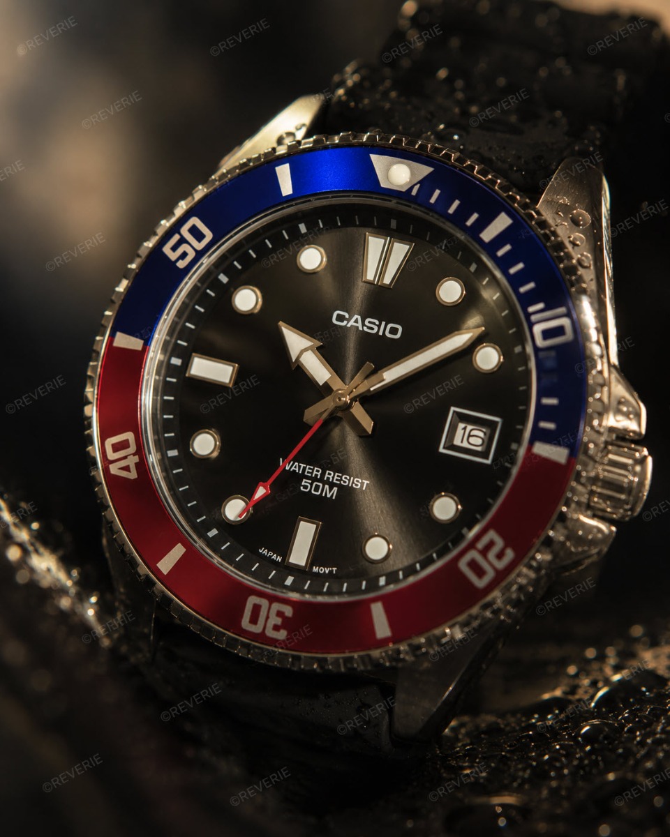 Casio | Kompakt Duro Marine Sports Watch med miljövänligt band och robust design | MDV-10-1A2VEF - Quartz - Silver - Herrklocka - Hartsled - Härdat...
