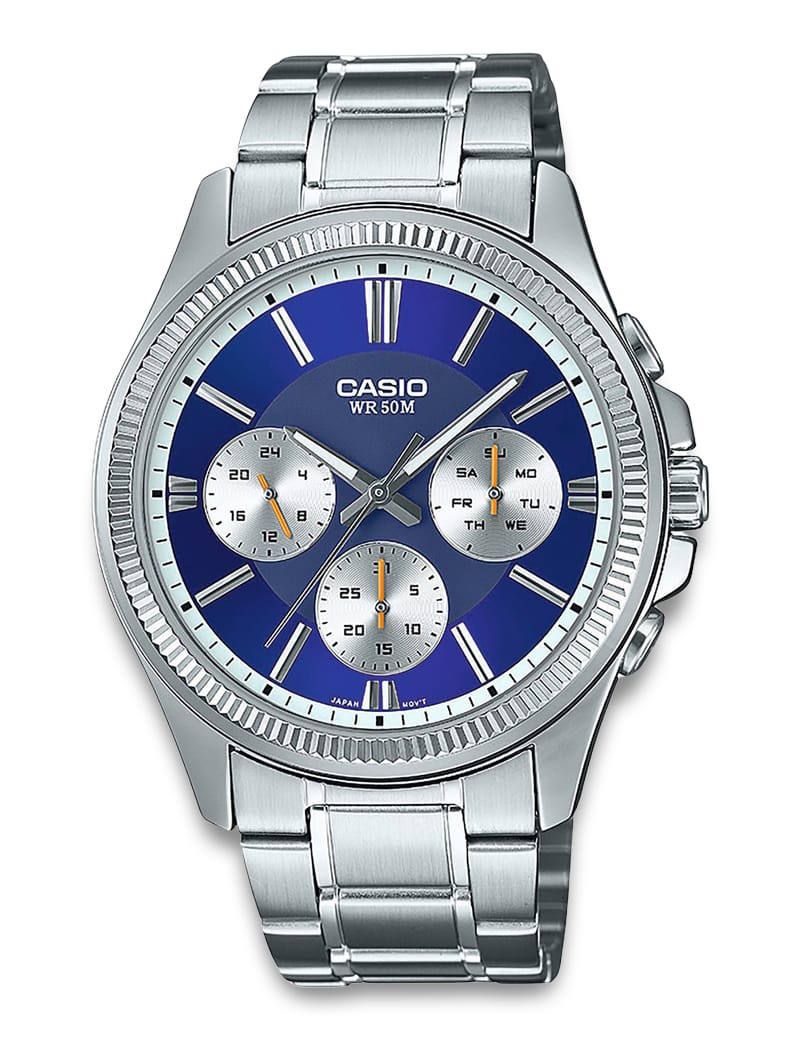 Casio | Herrklocka med blå urtavla, rostfritt stål och dag-datumvisning | MTP-1375PD-2A1VEF - Quartz - Silver - Herrklocka - Rostfri stål - Härdat...