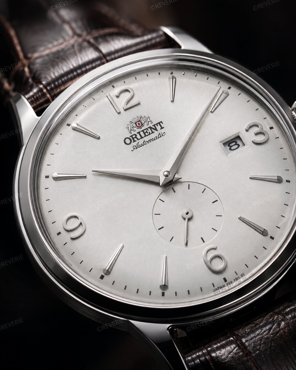 Orient automatisk klocka med liten sekundurtavla 40mm - Automatisk - Silver - Herrklocka - Läder - Härdat mineralglas