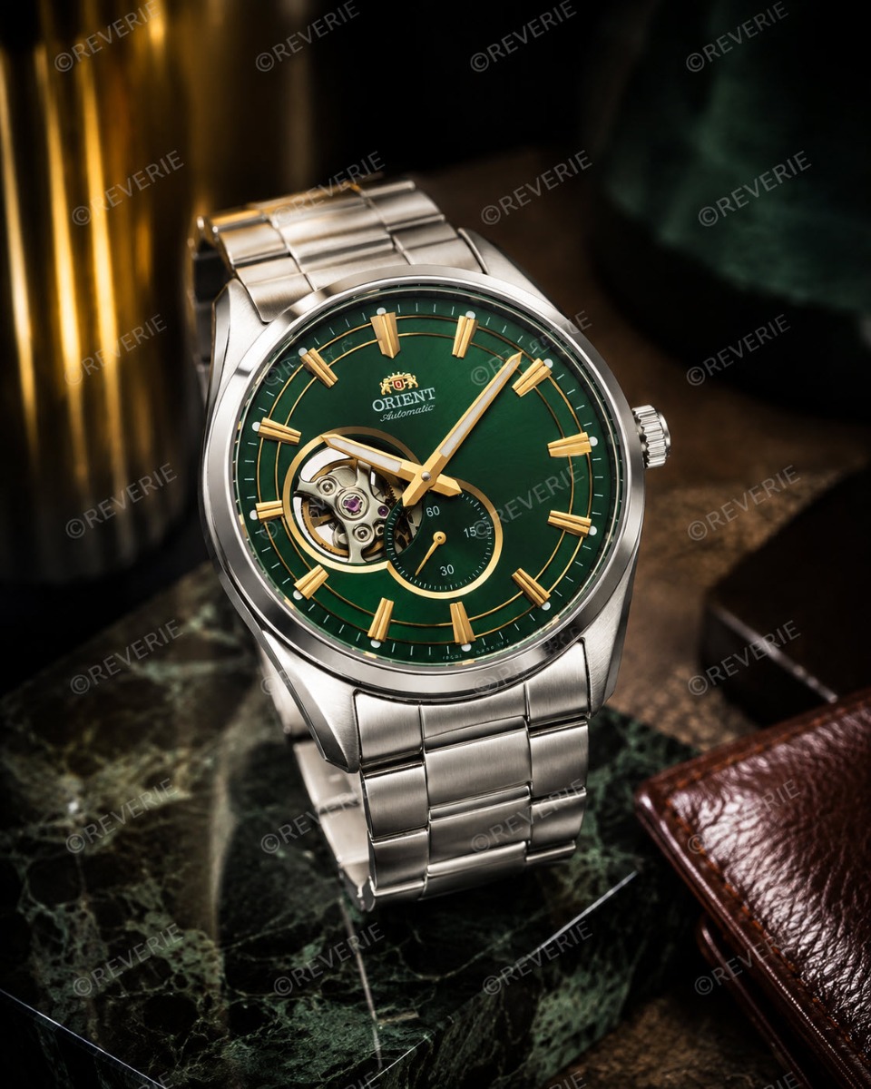 Orient Mens Open Heart Green Sapphire Automatic 40mm - Automatisk - Silver - Herrklocka - Rostfri stål - Safir