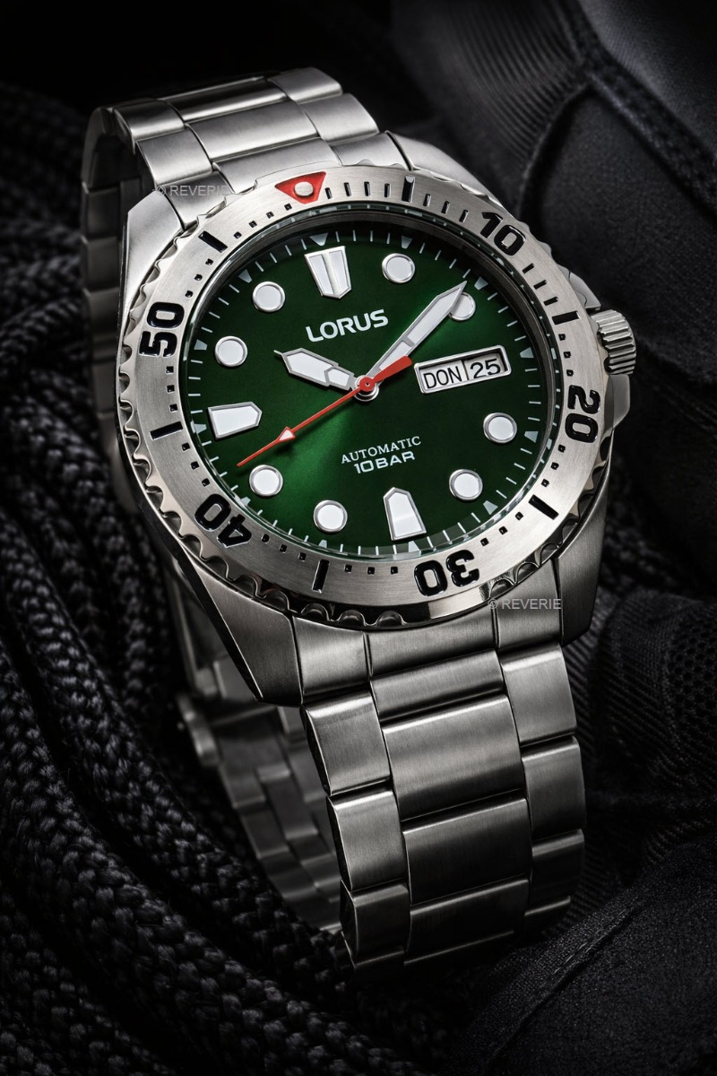 Lorus Forest Green Automatic 44mm - Automatisk - Silver - Herrklocka - Rostfri stål - Härdat mineralglas