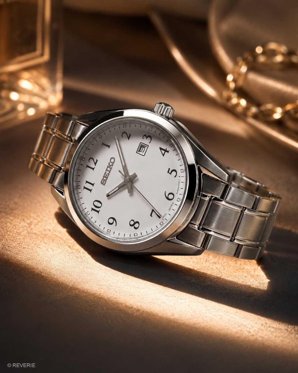 Seiko Womens Classic White Sapphire Petite 30mm - Quartz - Silver - Damklocka - Rostfri stål - Safir